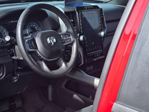 Used 2025 RAM 1500 Big Horn AWD/4WD image 24