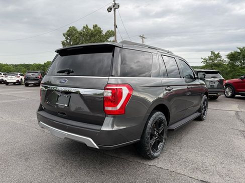 Used 2019 Ford Expedition XLT w/ Equipment Group 201A RWD image 6