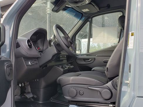 New 2026 Mercedes-Benz Sprinter 2500 image 14
