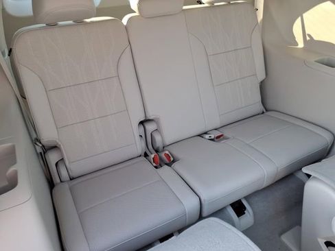 New 2026 Buick Enclave Avenir w/ Super Cruise Package image 25