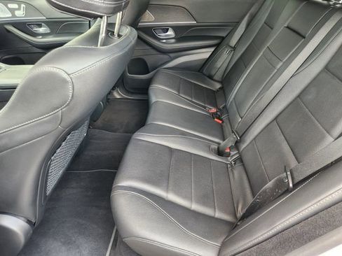 Used 2023 Mercedes-Benz GLE 350 4MATIC w/ AMG Line Exterior image 24