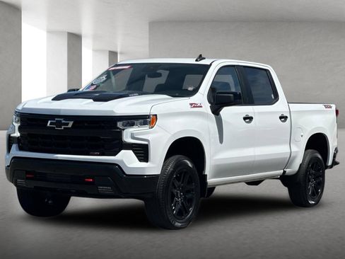 Used 2025 Chevrolet Silverado 1500 LT Trail Boss w/ Protection Package AWD/4WD image 8