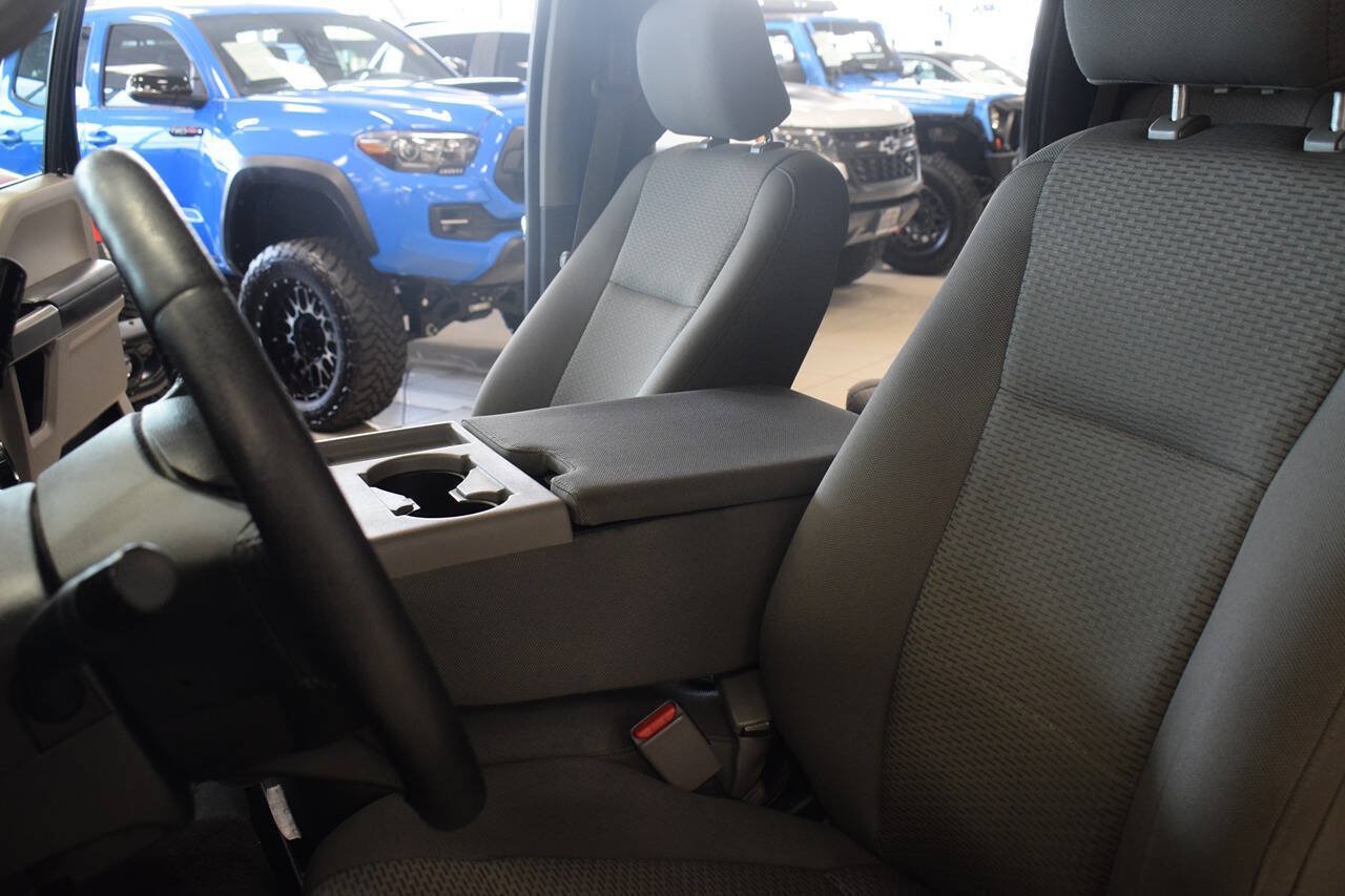 Used 2016 Ford F150 XLT AWD/4WD image 30