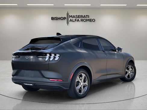 Used 2021 Ford Mustang Mach-E Select w/ Comfort/Technology Package RWD image 5