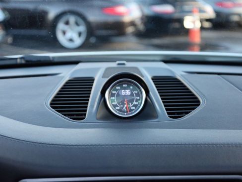 Used 2015 Porsche 911 Carrera GTS image 35