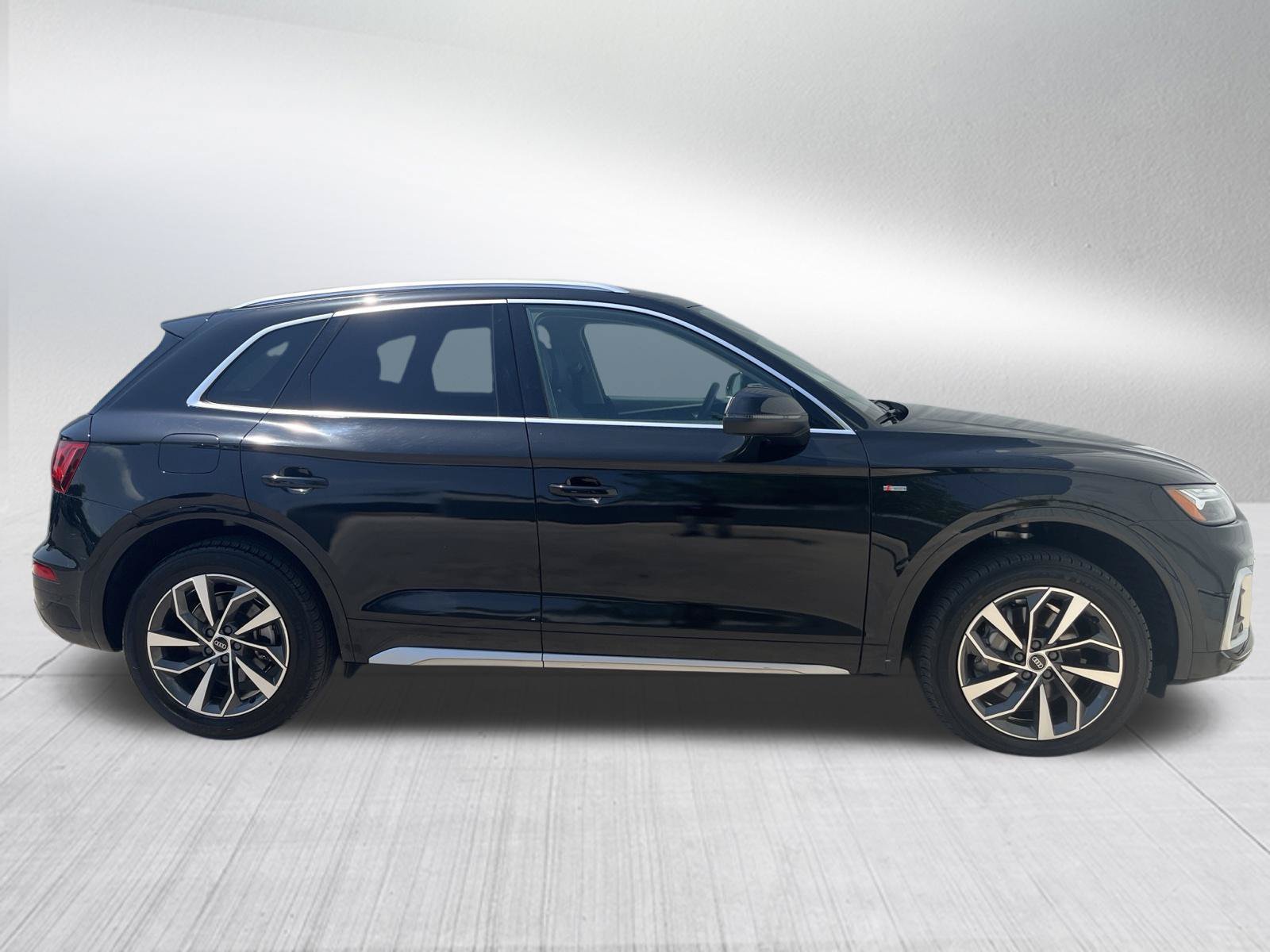 Used 2024 Audi Q5 2.0T Premium Plus AWD/4WD image 5