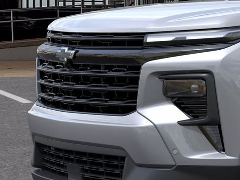 New 2026 Chevrolet Traverse LT w/ Enhanced Driving Package image 13