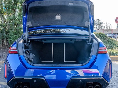 Used 2026 BMW M5 w/ Executive Package image 27