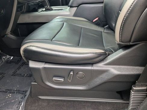 Used 2018 Ford F150 Raptor w/ Equipment Group 802A Luxury image 19