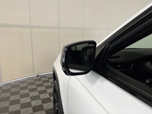Used 2023 Jeep Grand Cherokee L Laredo AWD/4WD image 11