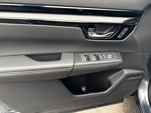 Certified 2025 Honda CR-V EX-L image 9
