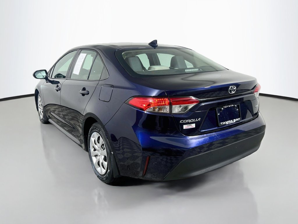 Used 2025 Toyota Corolla LE FWD image 5