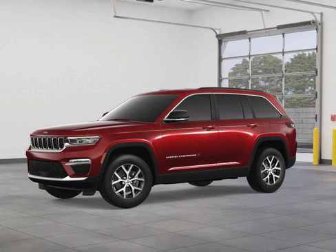 Used 2025 Jeep Grand Cherokee Limited image 2