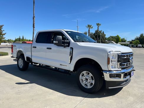 New 2026 Ford F250 XLT AWD/4WD image 4