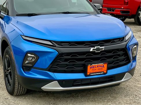 New 2025 Chevrolet Blazer LT w/ Midnight/Sport Edition image 9