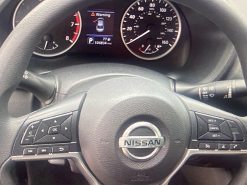 Used 2020 Nissan Sentra S FWD image 6