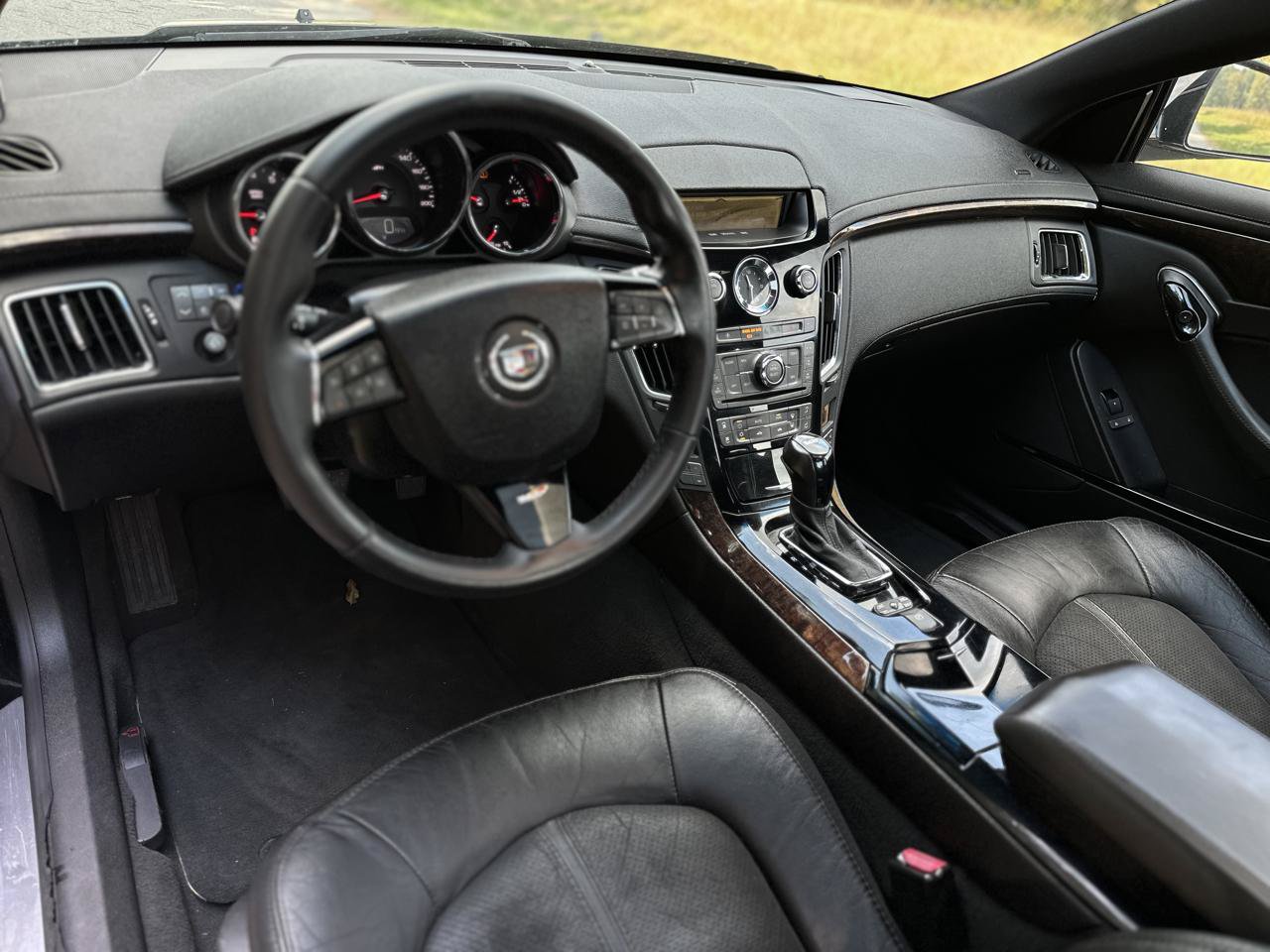 Used 2011 Cadillac CTS V w/ Wood Trim Package RWD image 20