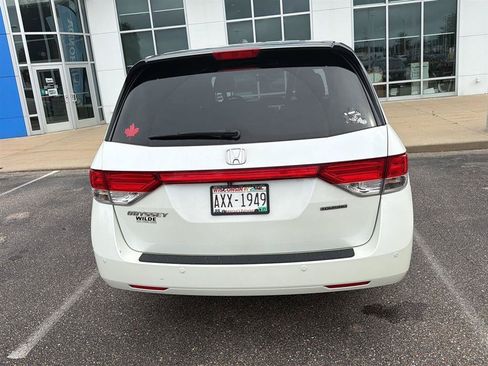 Used 2015 Honda Odyssey Touring image 7
