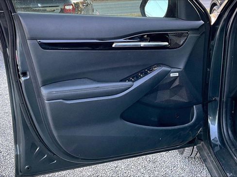 Used 2024 Kia Seltos SX w/ SX Sunroof Package image 16