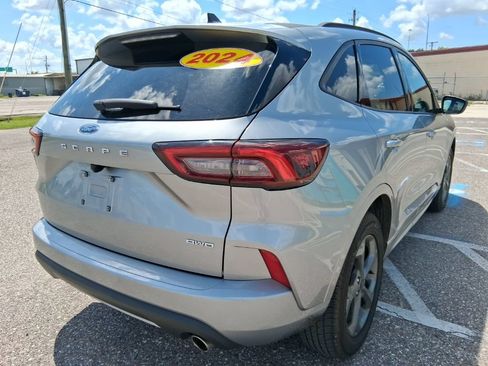 Used 2024 Ford Escape ST-Line AWD/4WD image 3