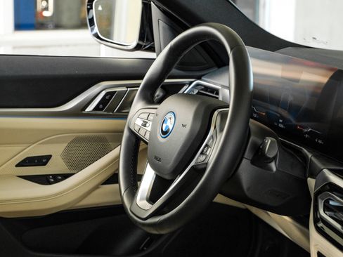 Used 2024 BMW i4 eDrive35 RWD image 13