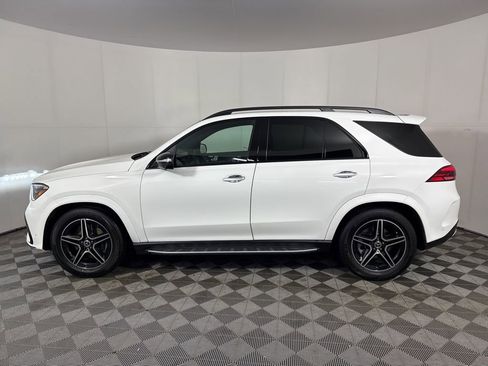 Certified 2026 Mercedes-Benz GLE 450 GLE 450 image 2