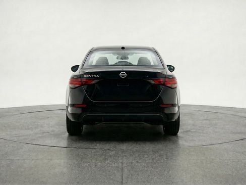 Used 2025 Nissan Sentra SV FWD image 7