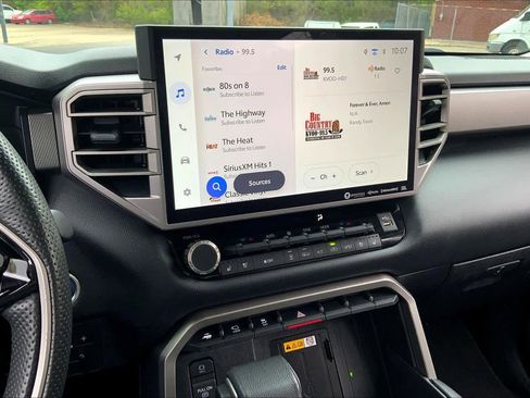 Used 2024 Toyota Tundra Limited image 7