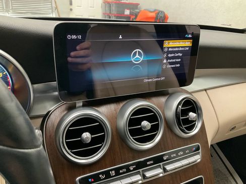 Used 2021 Mercedes-Benz C 300 4MATIC Sedan image 12