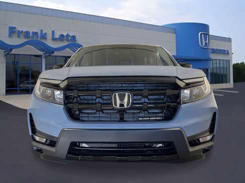 New 2026 Honda Ridgeline Black Edition image 10