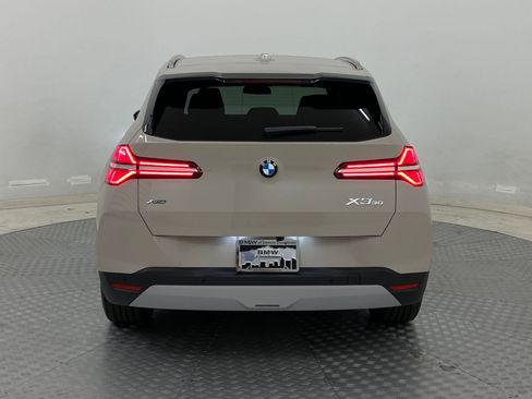 New 2026 BMW X3 xDrive30 image 9