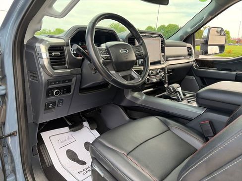 Used 2023 Ford F150 Lariat w/ Equipment Group 502A High AWD/4WD image 18