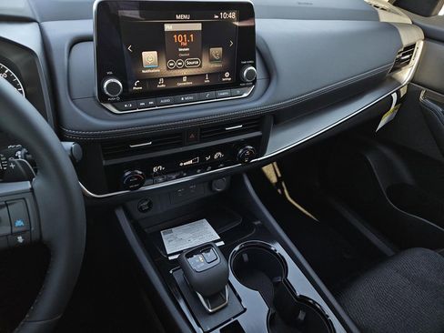 New 2026 Nissan Rogue SV image 16