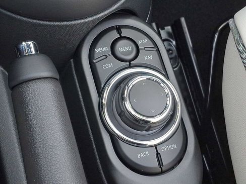 Used 2023 MINI Cooper S w/ Signature Upholstery Package image 18