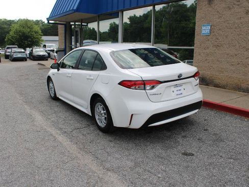 Used 2020 Toyota Corolla LE FWD image 4