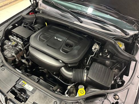 Used 2018 Jeep Grand Cherokee Altitude AWD/4WD image 4