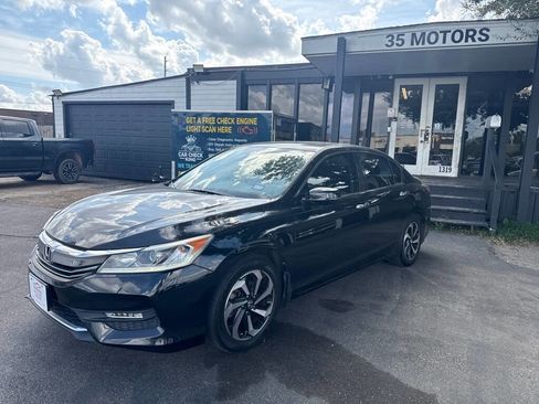 Used 2016 Honda Accord EX image 2