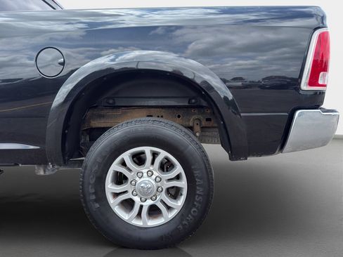 Used 2016 RAM 2500 Laramie AWD/4WD image 22