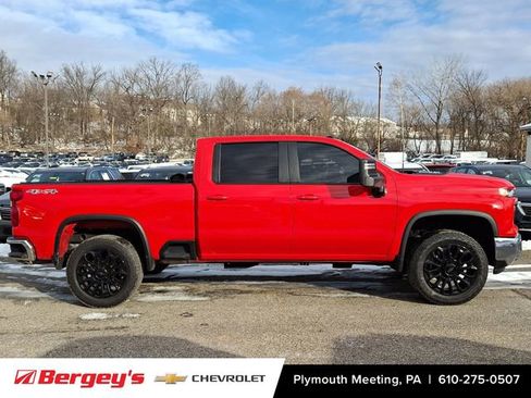 Certified 2025 Chevrolet Silverado 2500 LT w/ Leather Package image 9