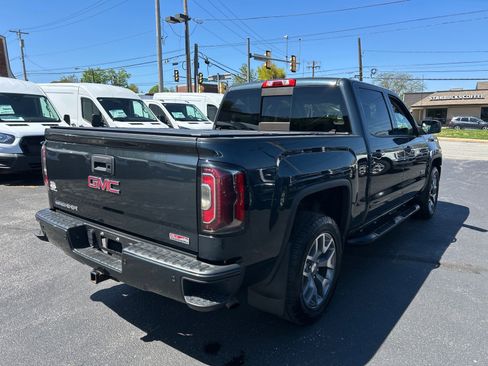 Used 2017 GMC Sierra 1500 SLT image 16