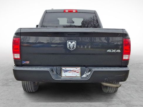 Used 2019 RAM 1500 Express w/ Express Value Package image 4