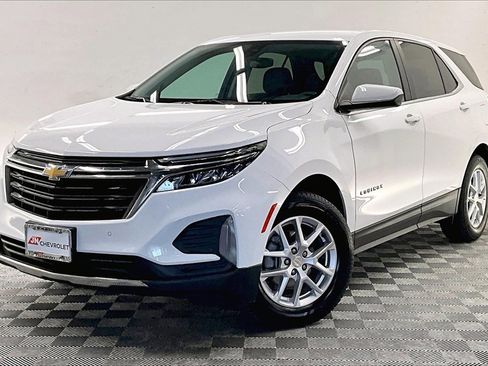 Used 2023 Chevrolet Equinox LT w/ LPO, Floor Liner Package image 1