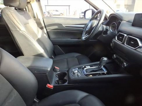 Used 2018 MAZDA CX-5 Touring w/ Preferred Equipment Package image 11