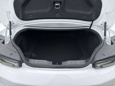 Used 2023 Chevrolet Camaro LT RWD image 24