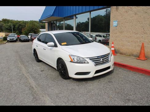 Used 2013 Nissan Sentra S image 1
