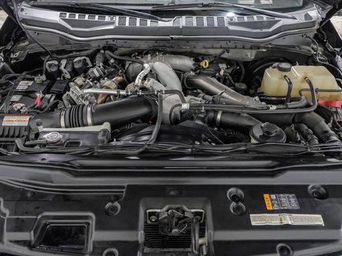 Used 2021 Ford F250 Platinum w/ FX4 Off-Road Package image 57