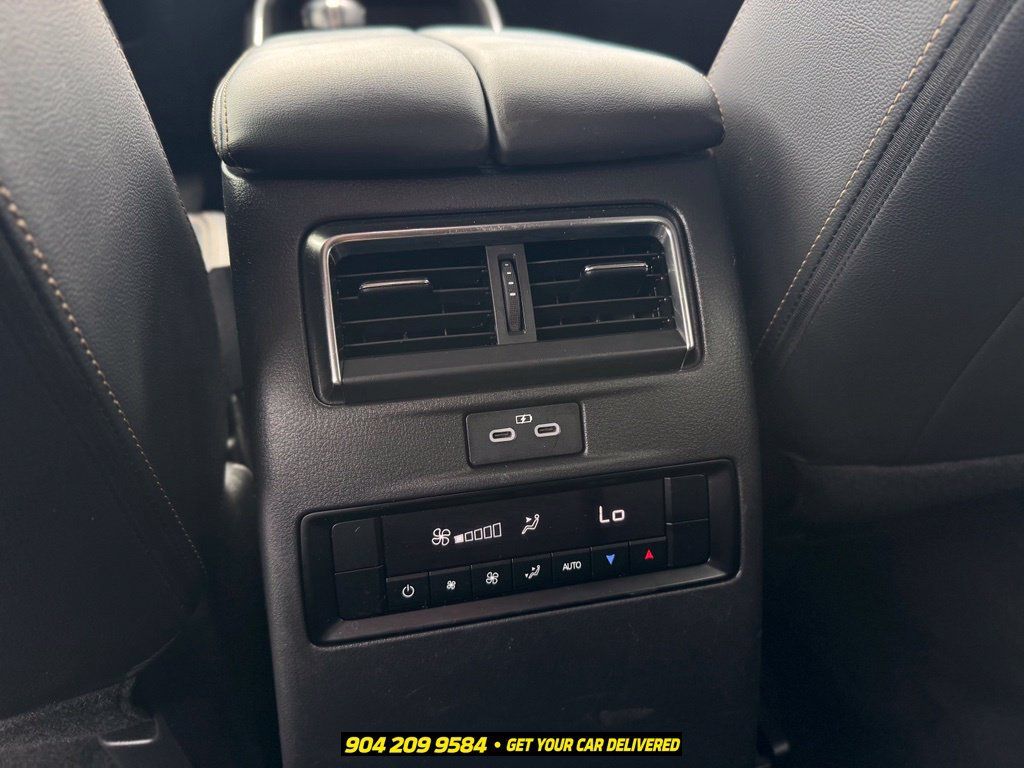 Used 2024 MAZDA CX-90 3.3 Turbo w/ Preferred Plus AWD/4WD image 23