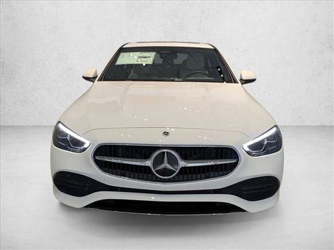 Used 2025 Mercedes-Benz C 300 4MATIC Sedan image 5
