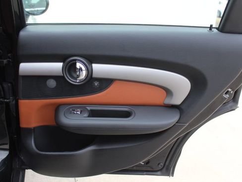 Used 2022 MINI Cooper Clubman John Cooper Works image 37