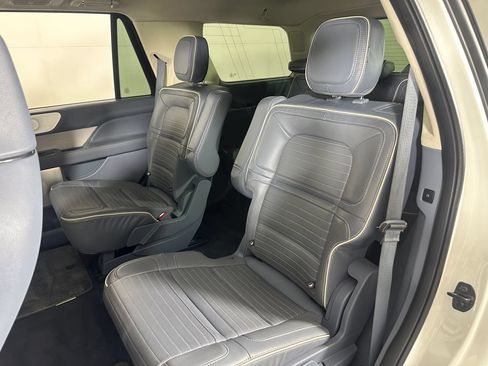 Used 2023 Lincoln Navigator Black Label AWD/4WD image 22